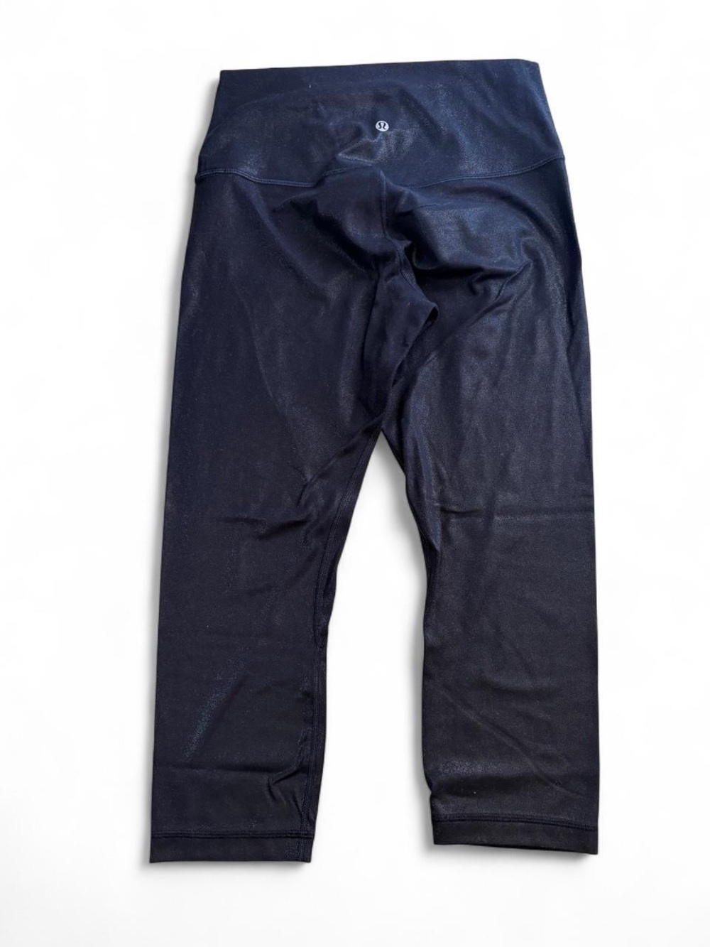 Lululemon Black High-Rise Foil Shine Leggings/Crops – Fits 0